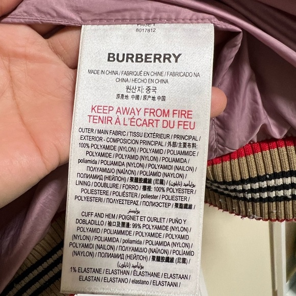 Burberry Children Hood Nylon Puffer Size 12Y-152cm - Picture 9 of 10